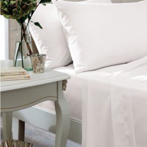 Dorma White Non Iron Poly Cotton Fitted Sheet